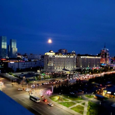 Прекрасная Квартира В Центре Столицы! Astaná Exterior foto
