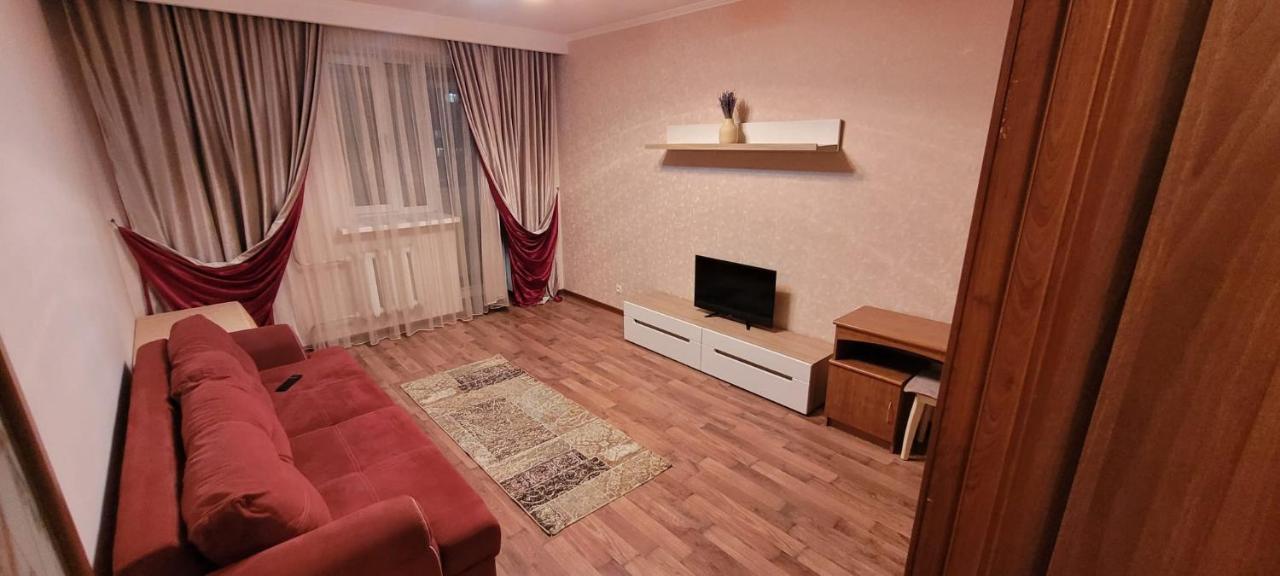 Прекрасная Квартира В Центре Столицы! Astaná Exterior foto